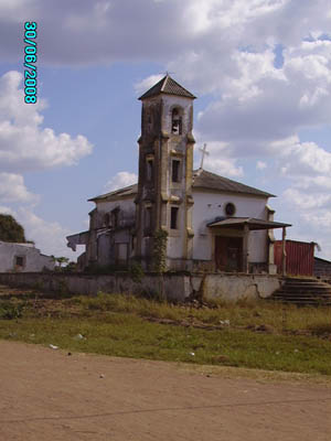 Orgone energy gifting tour Malawi: Church near Dondo